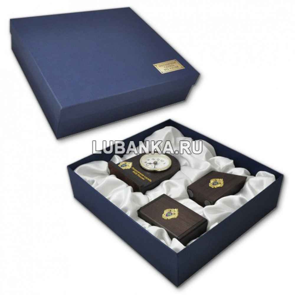 Настольный набор для руководителя «Пограничная служба ФСБ России» из дерева